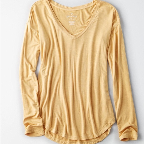 American Eagle long sleeve v-neck size M - Picture 1 of 4